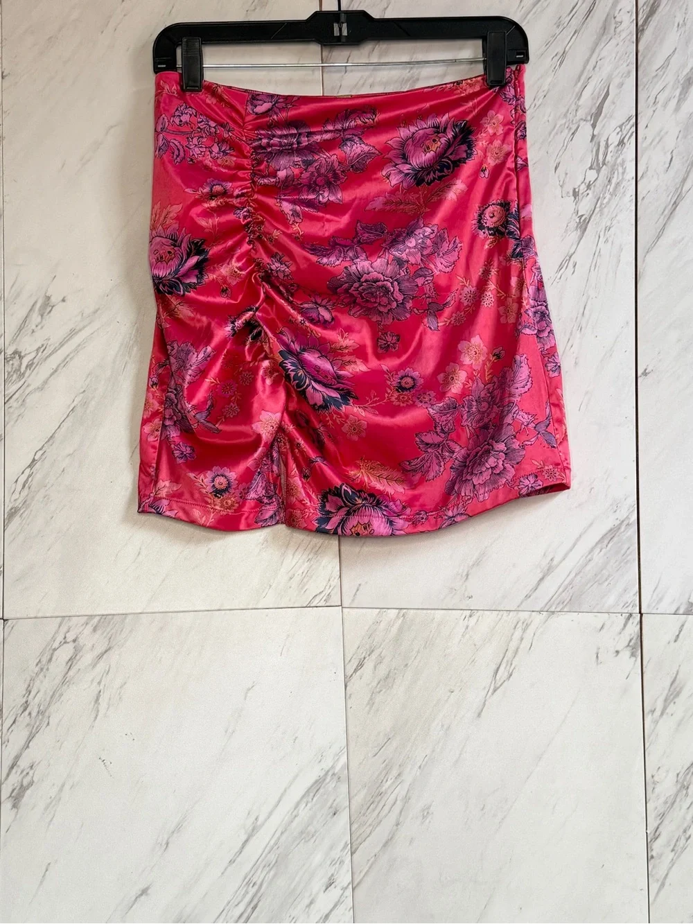 Free People Avas Floral Printed Ruched Slit Magenta Pink Mini Skirt Size 6